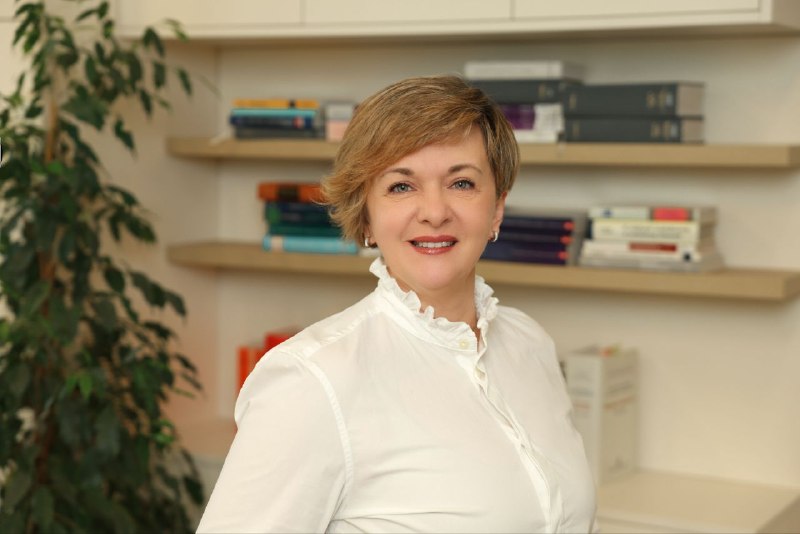 Iana Chala